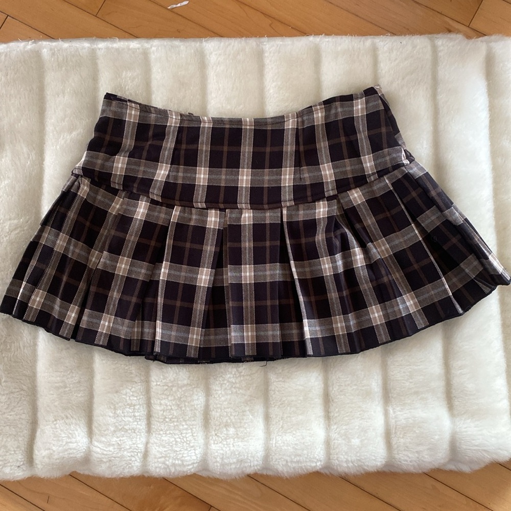 GREENWICH VILLAGE Brown Plaid Pleated Mini Skirt Size Medium